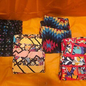 4 pairs of LuLaRoe Leggings- One Size